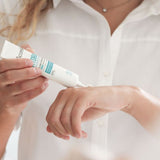 Aurinkovoide kasvoille Acorelle Hydra+ SPF 20 koostumus