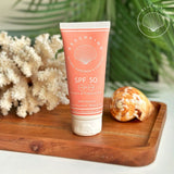 Beachkind SPF 50 hajusteeton aurinkorasva koko perheelle