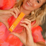 3-in-1 nestemäinen highlighter LYOS Glow Job 15ml