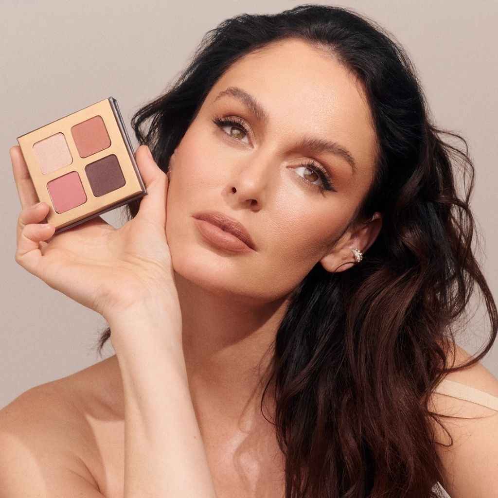INIKA Organic Eyeshadow Quad luomiväripaletti Flowers